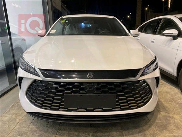 بی وای دی Qin Plus 2025  بۆ فرۆشتن لە عێراق -  بەغداد